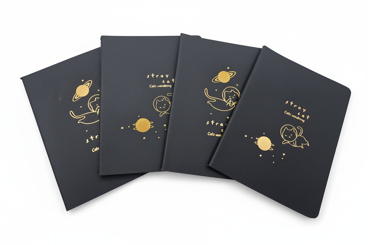 Libreta cosida negra Stray cat